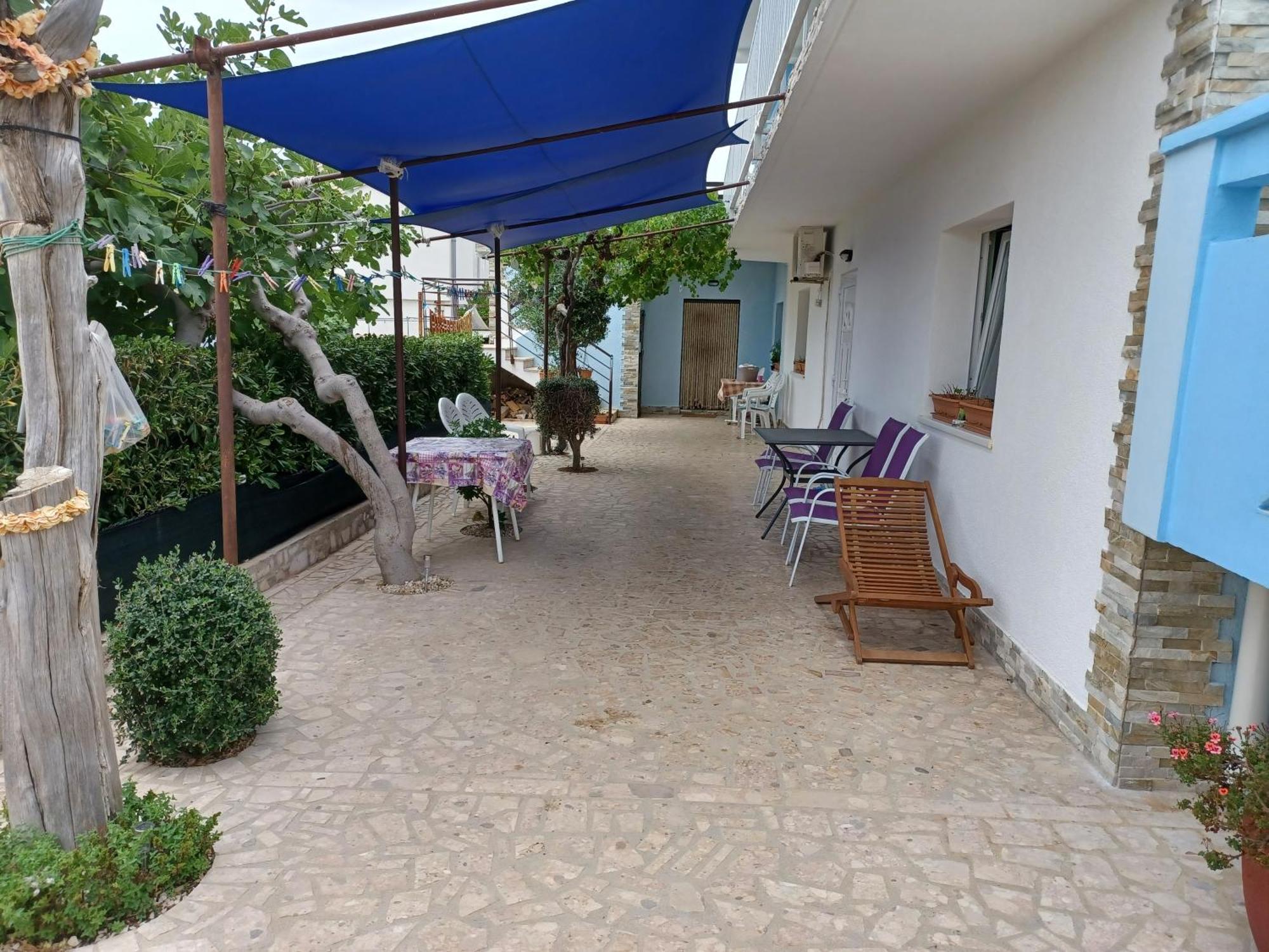 Apartments With A Parking Space Pag - 6325 Pag Town Exterior photo